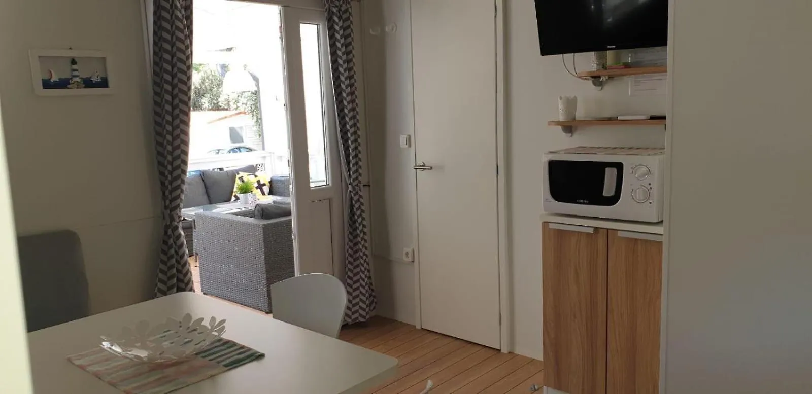 Mobile Home Nelly Biograd Na Moru Croatia