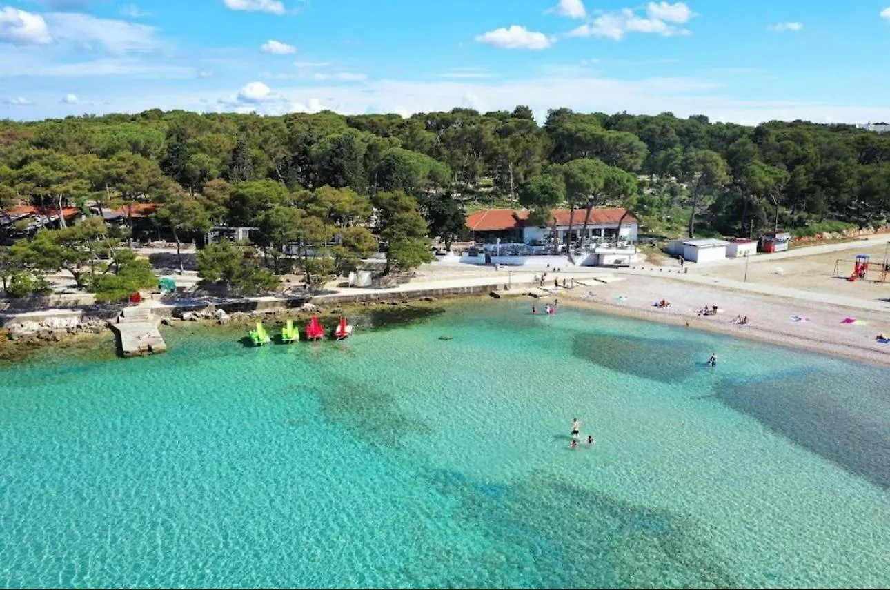 Mobile Home Nelly Biograd Na Moru